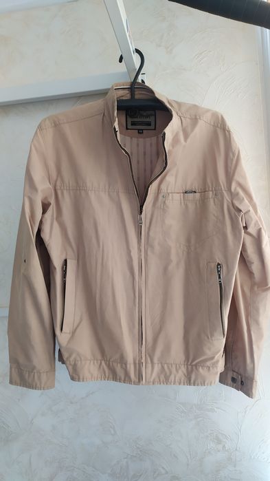 Літня вітрівка Leima