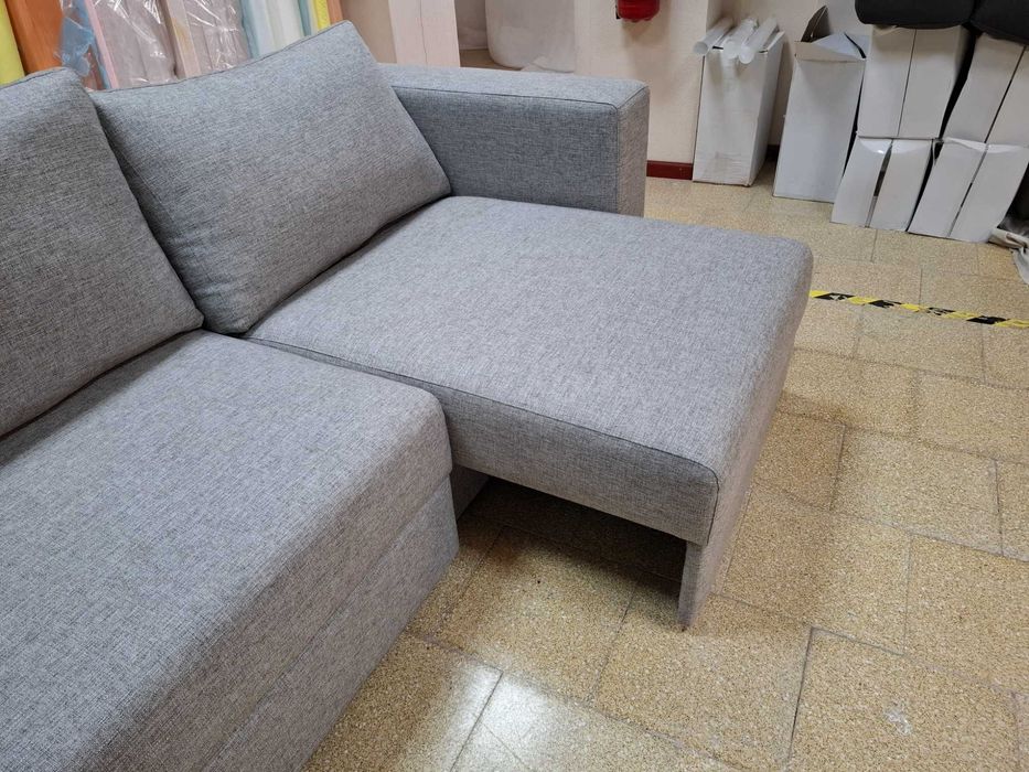 Sofá de 3 Lugares com espuma de alta densidade HR