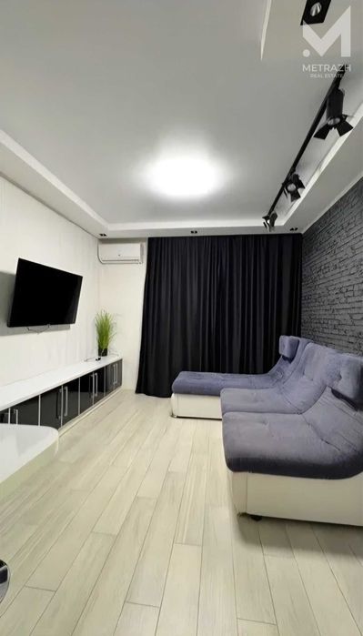 Продам Евродвушка 38 м2 с ремонтом и техникой ЖК Салтовский  2 этаж - Вид 2