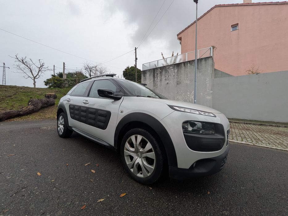 Citroën C4 Cactus 1.6 HDi | 2016 | 135.000 km | Manual

Vendo Citroën