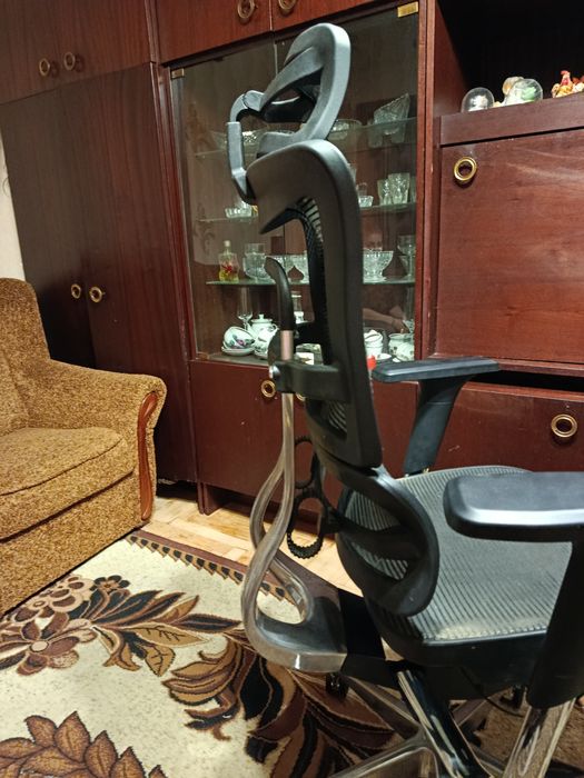 Офісне крісло GT Racer X-802L