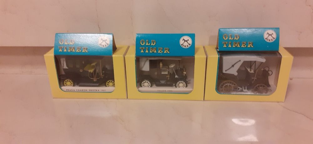 IGRA Old Timer trzy modele CSRS