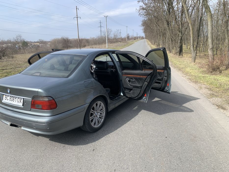 BMW E39 Рест, Дизель 3 літри, автомат