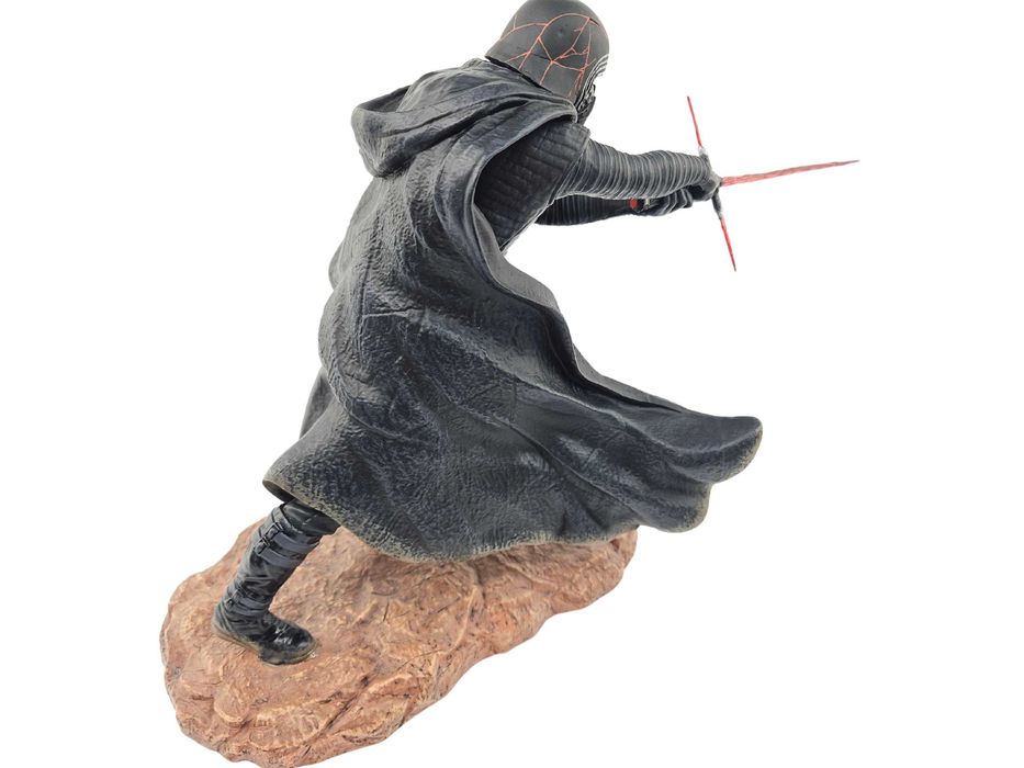 Статуетка Diamond Select Star Wars – Епізод 9 Kylo Ren Statue