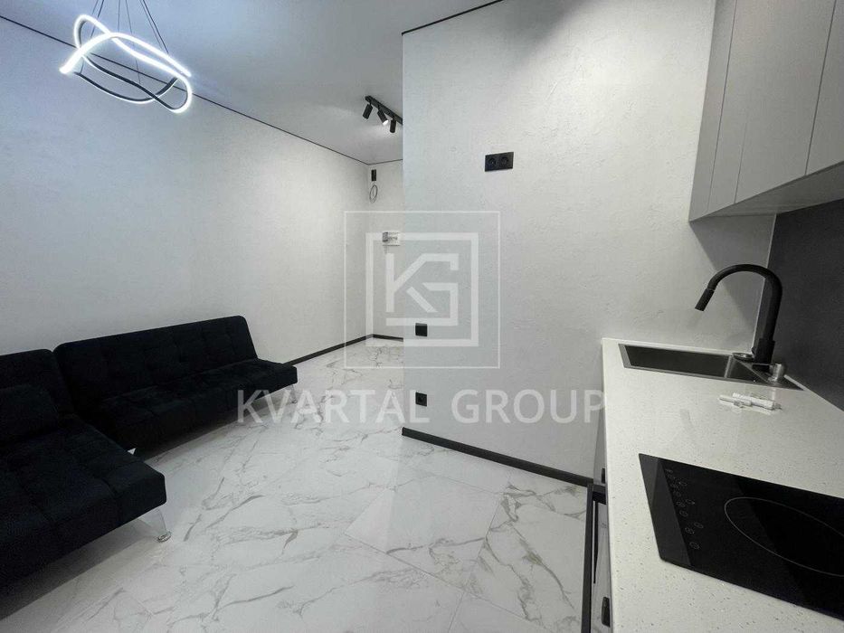 Продаж однокімнатної квартири з новим якісним ремонтом. Без комісії.