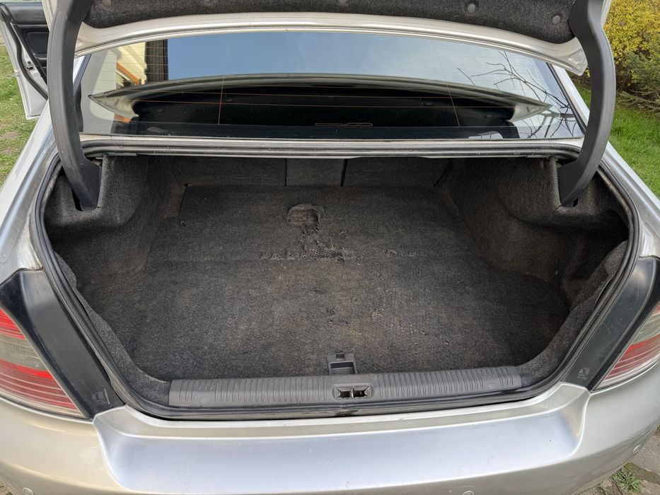 Subaru legacy 2.0 бензин автомат
