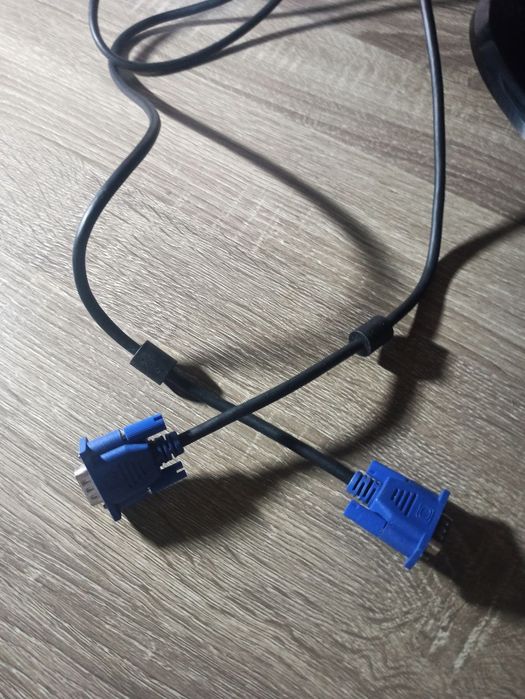 Телевізор TCL 32D10