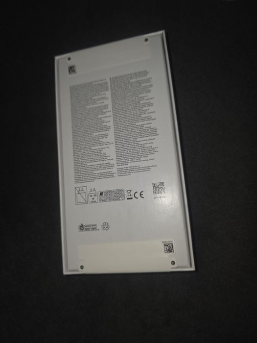 Sprzedam Nowiutki Samsung Galaxy A57 5G kolor błękitne. Nie używany,  kartonik nie otwarty jak na zdjęciu.