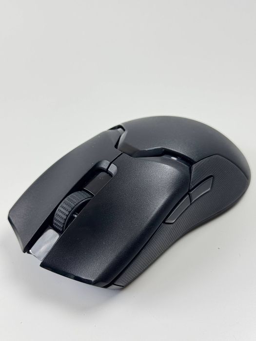 Бездротова ігрова оптична миша Razer Viper Ultimate Black - з підсвіткою, оптичні перемикачі Razer до 70 млн кліків, 20 000 DPI (RZ01-03050100-R3G1)