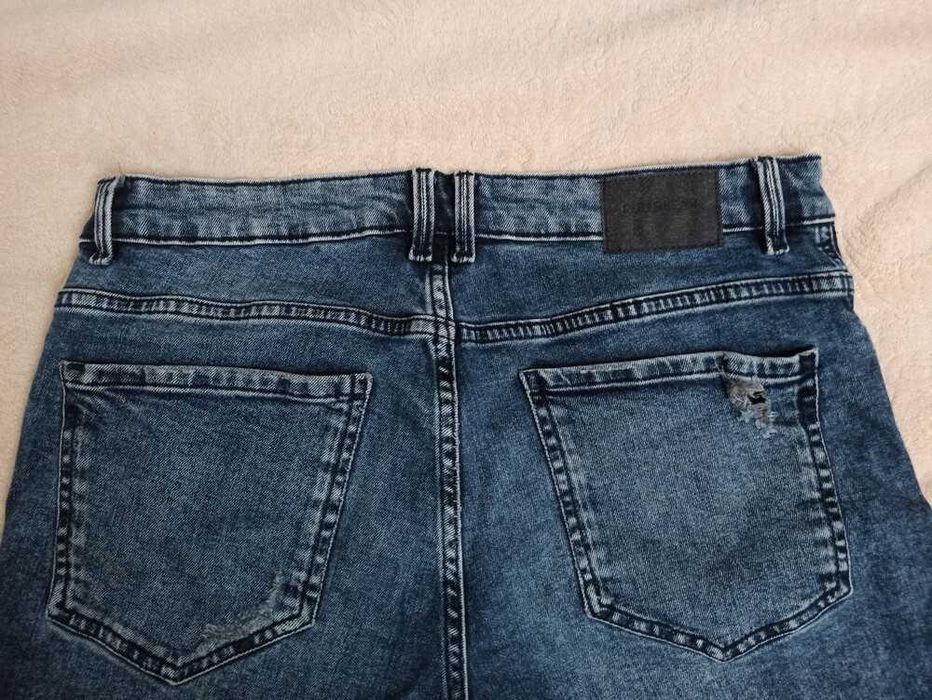 Шорты мужские джинсовые pull&bear в идеальном состоянии р. usa32/eur42