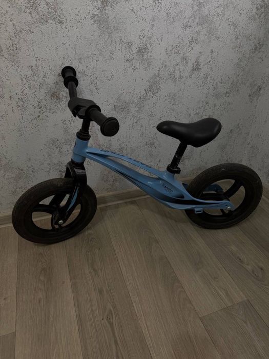 Велобег Lionelo в хорошем состоянии Южноукраинск