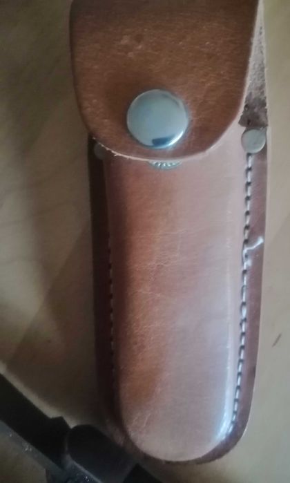 Nóż myśliwski skladany