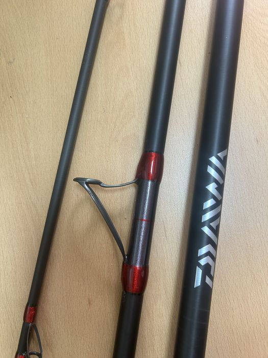 Cana Daiwa Emblem Surf  Type R 4.2 mt Tubular Impecavel