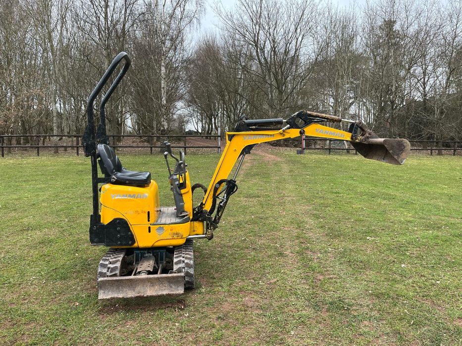 Yanmar SV08 2004рік мініескаватор