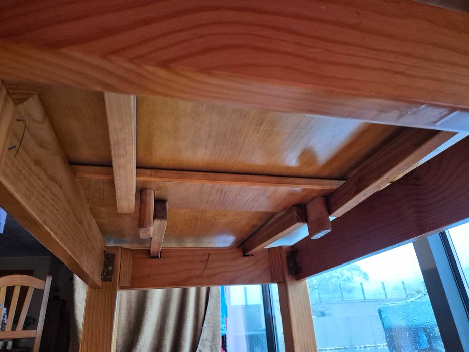 Conjunto Madeira Mesa Extensivel + 4 Cadeiras