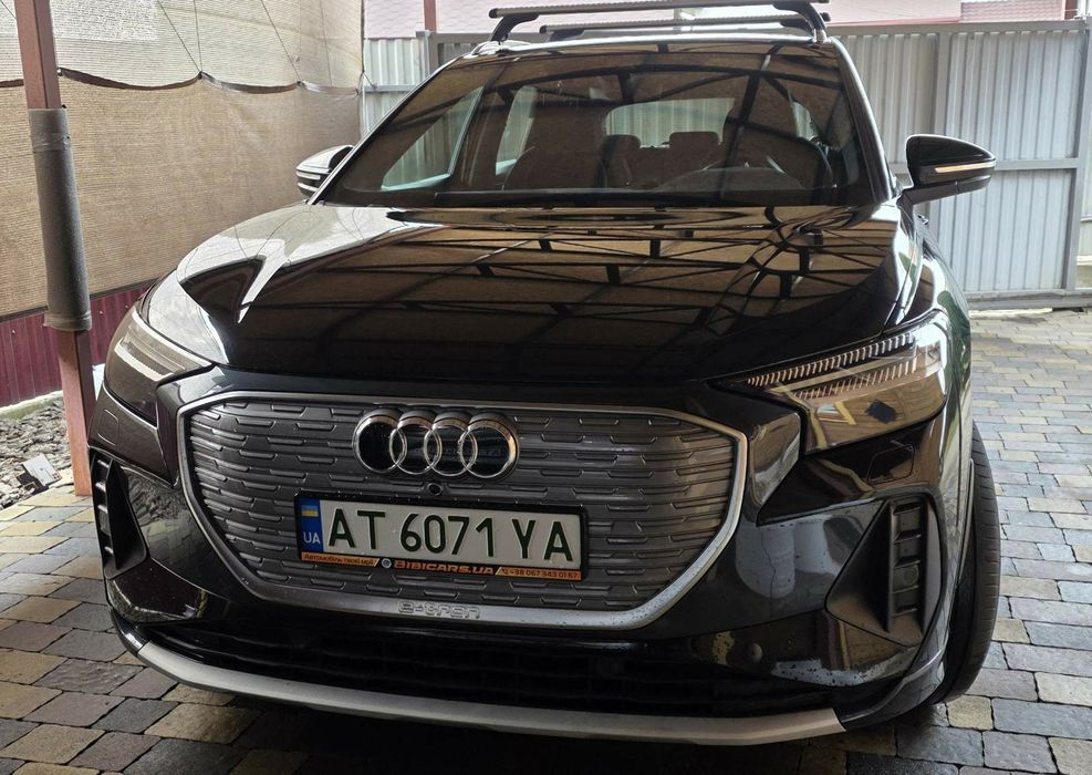 Продам Audi Q4 e-tron.40