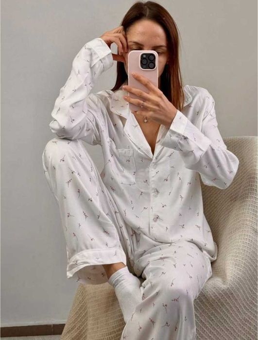 Piżama damska flanelowa, bawełniana z krótkim i długim rękawem.