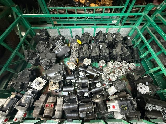 POMPY HYDRAULICZNE przesiewacz kruszarka wiertnica nowe i używane