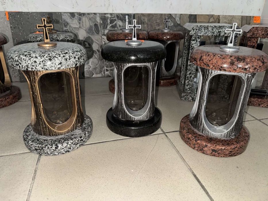 Лампадка з граніту на могилку