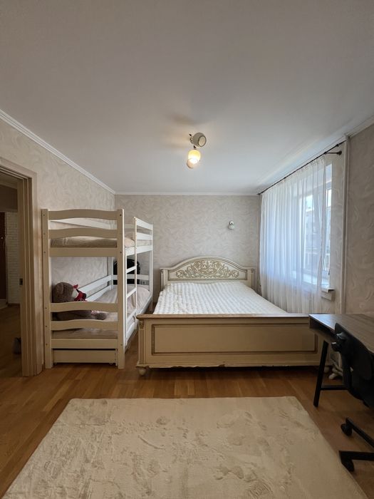 Продаж ексклюзивної 2 к квартири в центрі міста