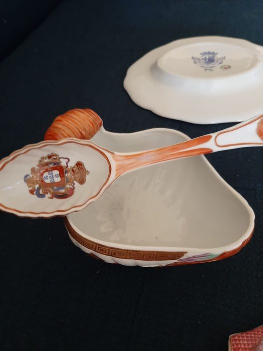 Molheira porcelana louça antiga coleção Palacio Queluz