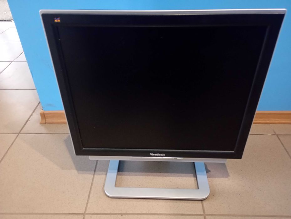 Монитор ViewSonic VX924 – 19"