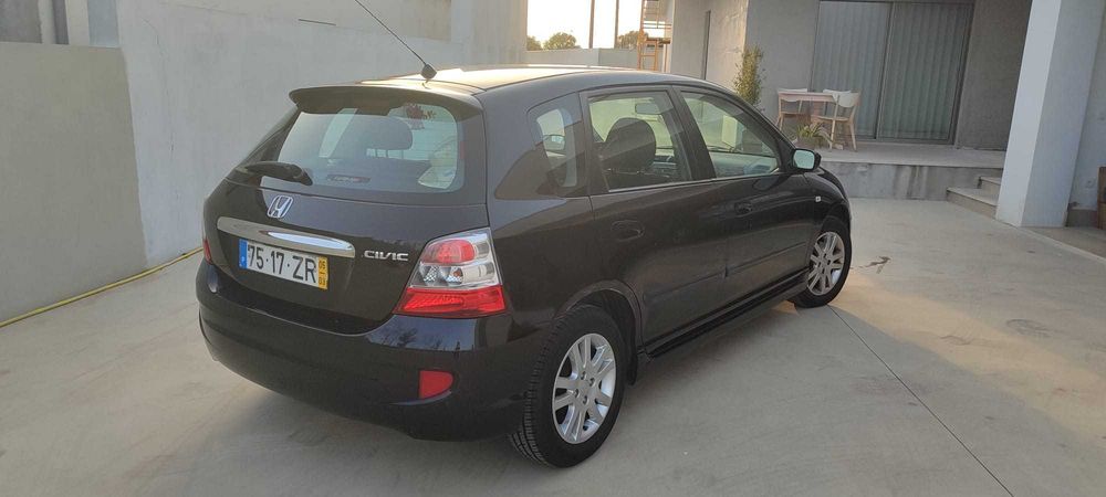 Honda Civic 1.4 - Gasolina - Poucos kilometros