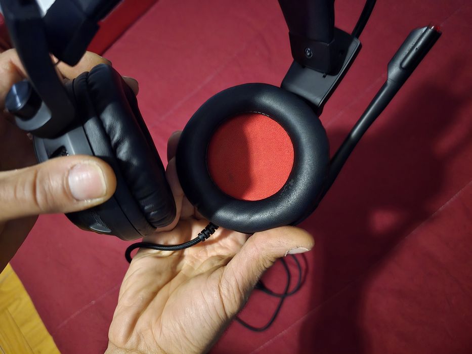 Headphones / Headset Gaming Msi 7.1 Surround para computador