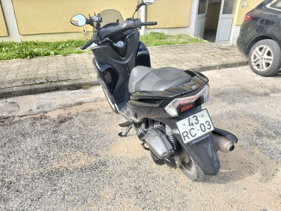 Yamanha Tricity 125 automática