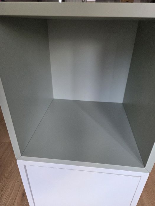 Szafka Eket z nóżkami Ikea