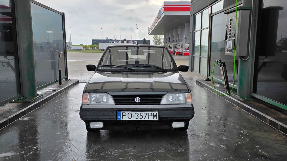 Polonez Caro