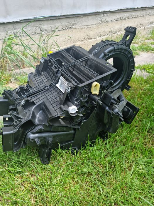 Випаровувач (іспарітель, блок отопителя) Citroen c4  cactus