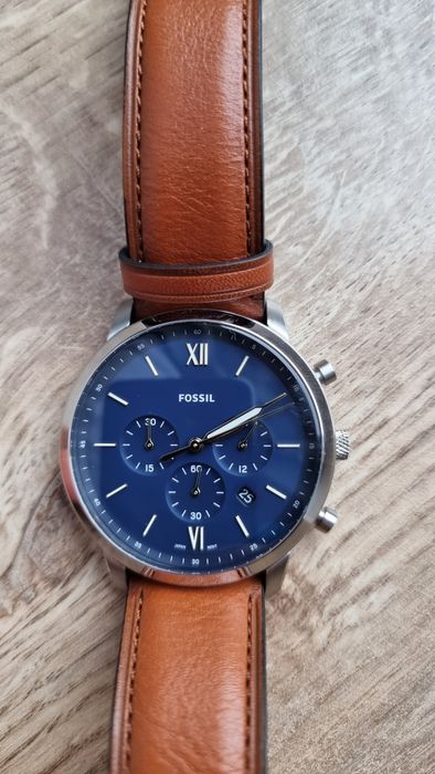 Nowy zegarek Fossil FS5453 należący do serii Neutra Chrono