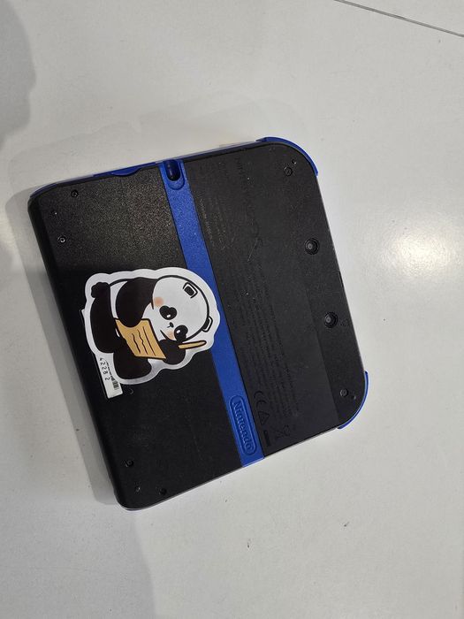 Konsola Nintendo 2ds Karton Ładowarka Gry