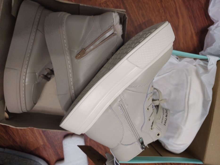 Ботинки зимние, натуральная кожа и натуральный  мех,  новые