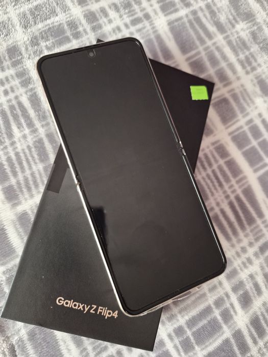 Telemóvel sansung galaxy Z Flip 4