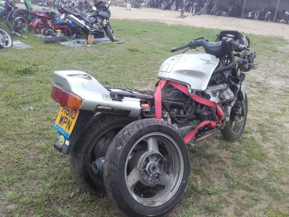 honda st1100 st 1100 lagi gaźniki koło felga tarcza dyfer moduł części