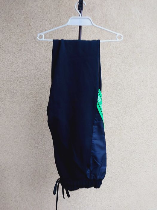 Dres sportowy - Bluza i spodnie rozm . L -Armani-bawełna 100%