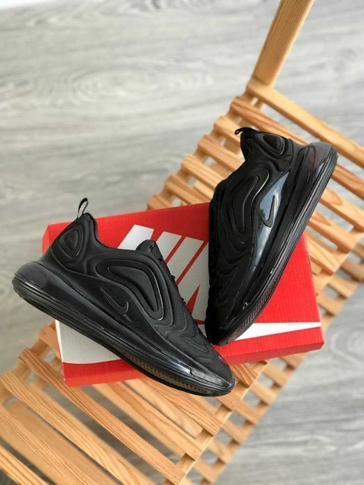 Кросівки Nike Air Max 720 Triple Black premium