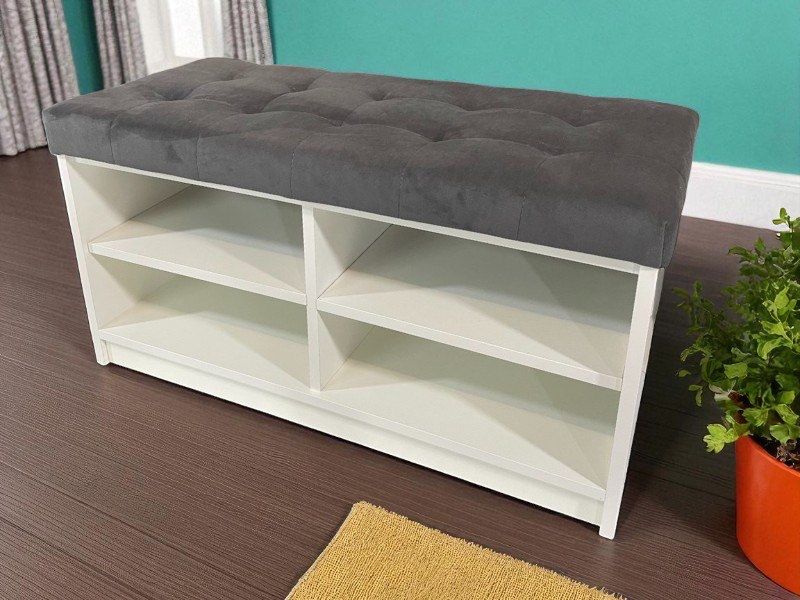 Банкетка для взуття. Банкетка у вітальню.