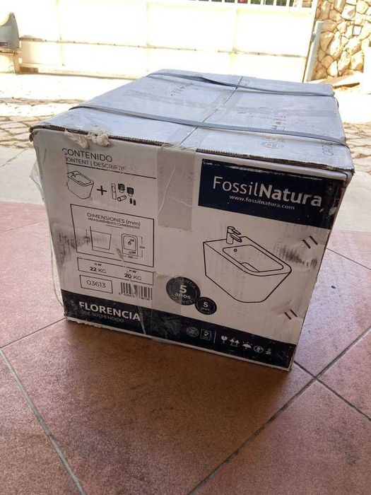 Bidé suspenso novo marca FossilNatura