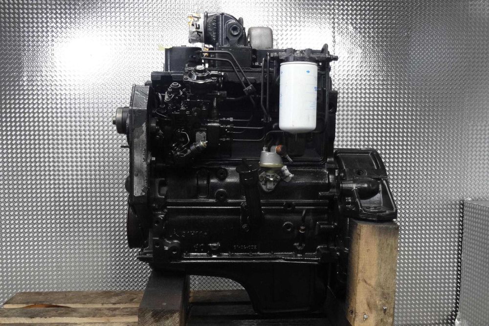 Silnik spalinowy - Cummins 4BTA-3.9