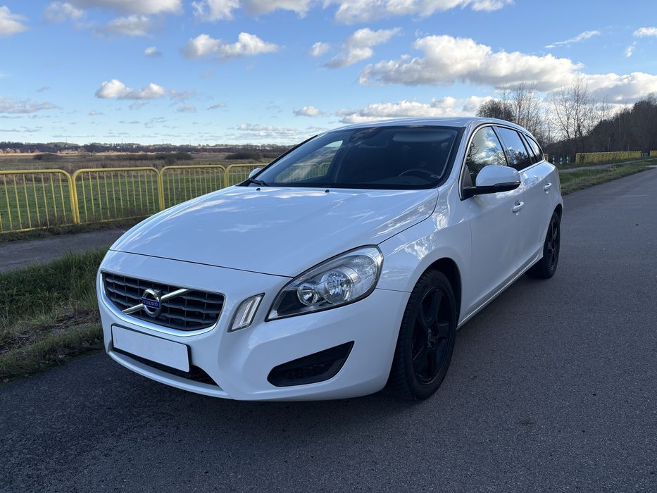 Volvo V60 1.6 Turbo Automat Ideał