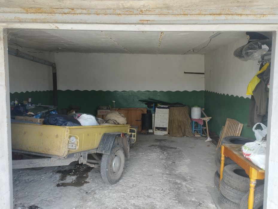 Продам гараж на ПХЗ