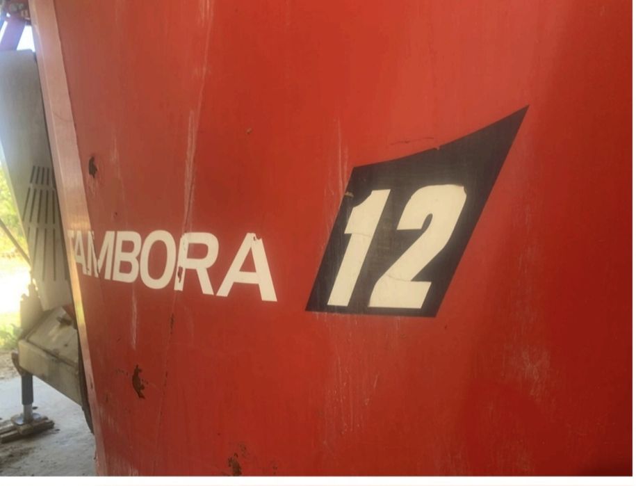 Unifeed Silofarmer Tambora 12 – Misturador de Ração 12 m³