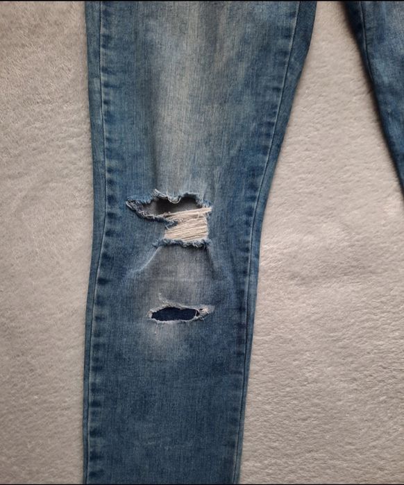 Jeansy House 38 niebieski