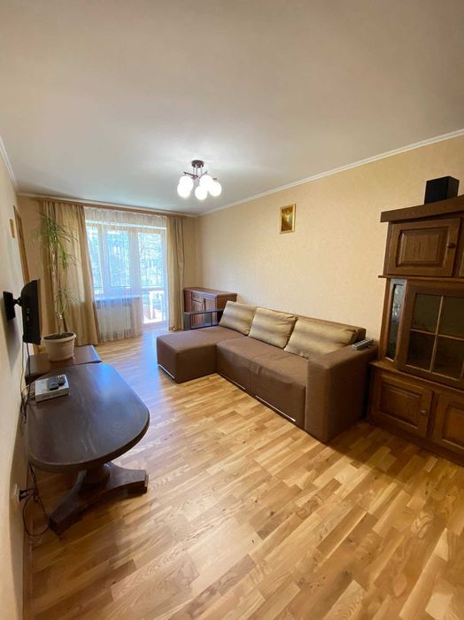 Оренда 2 кім. квартири вул. Володимира Великого