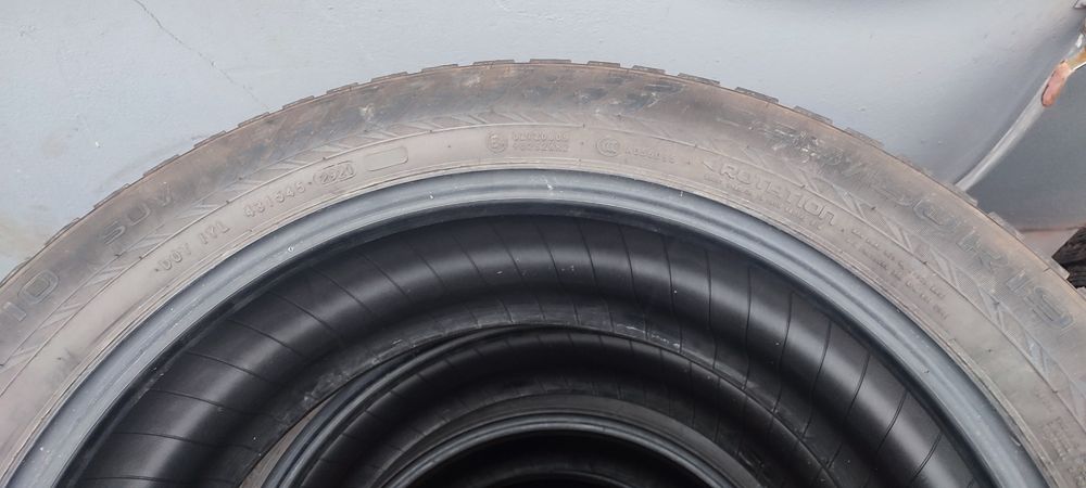 235/50R19 nokian TYRES HAKKAPELITTA 10