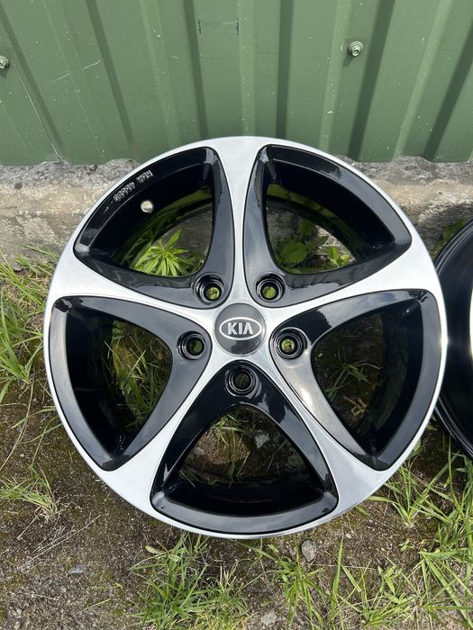 Диски 5/114.3r16  Hyundai,Trafik 15+,Vivaro 15+ Honda,Mazda,Kia Dacia