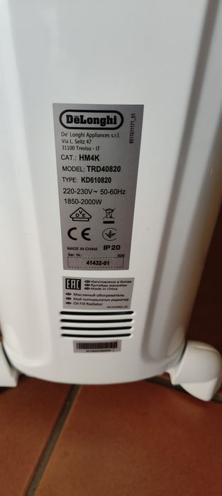 Radiador a óleo Delonghi Dragon 4 - TRD 40820 -  Novo
